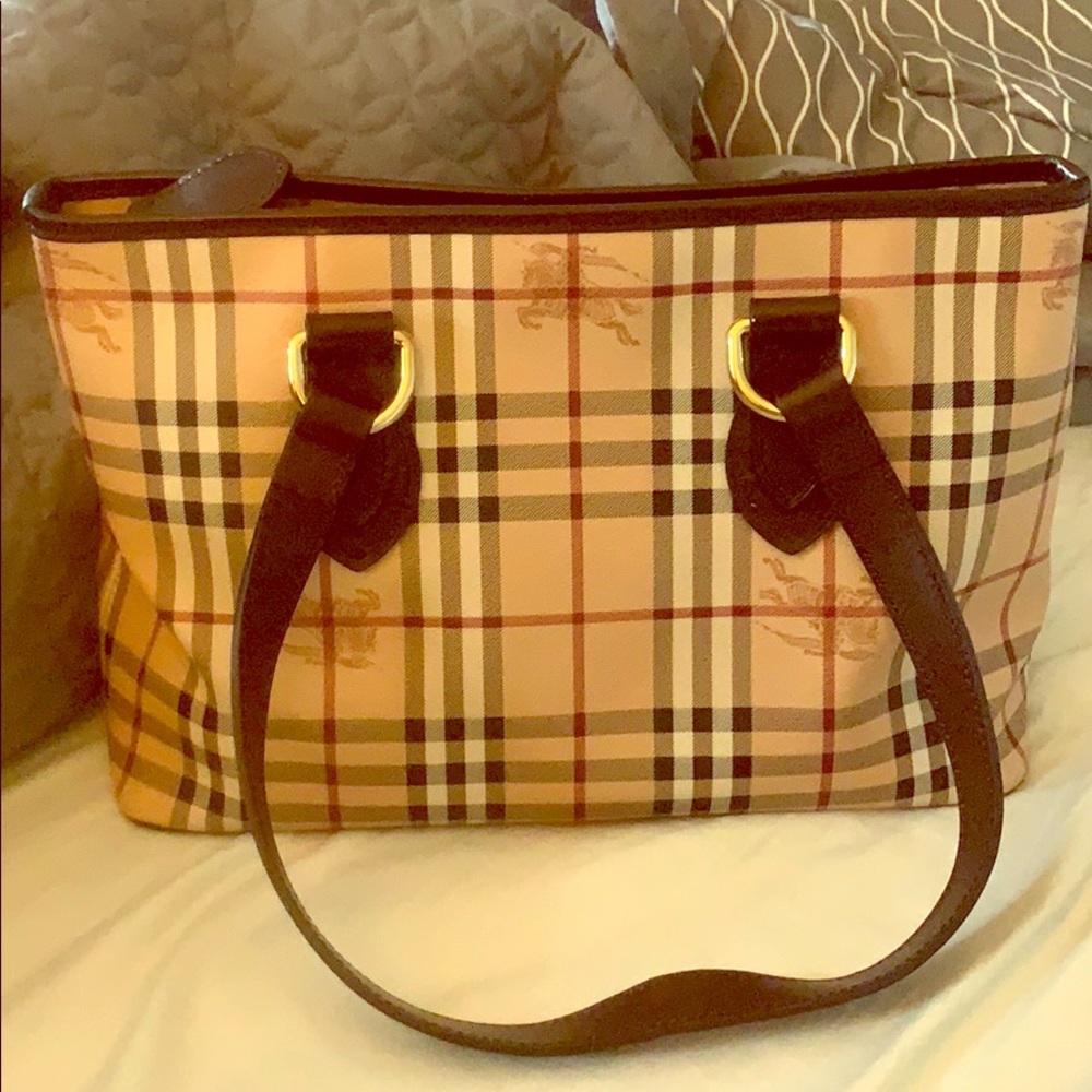 Authentic Burberry Shoulder Purse